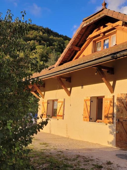 Grand Gites 6 Personnes Uriage Chamrousse Grenoble Revel  Exterior photo